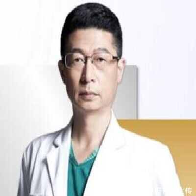 黄文
