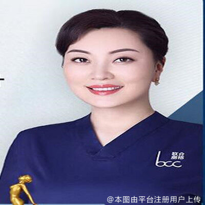 王曼