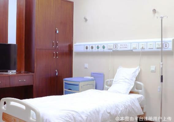 病房
