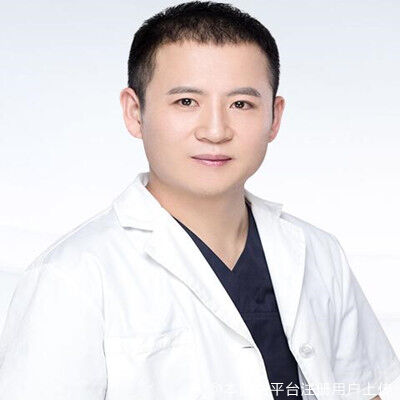  李勇