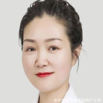 黄蕾