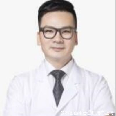 易彬