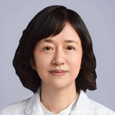朱晓青