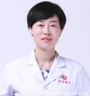 吴彩霞