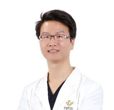 黄天佑医生：口腔领域的&ldquo;匠心守护者&rdquo;