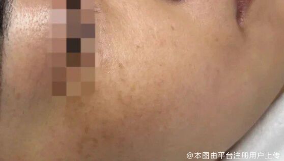 黑脸娃娃