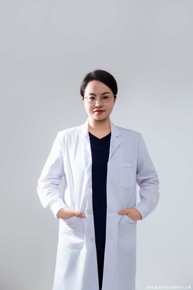 王丽