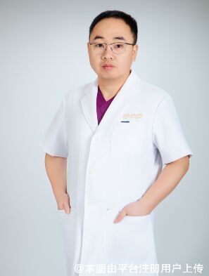 游海锋：8年整形外科深耕，遵义韩美实力派五官塑型医师